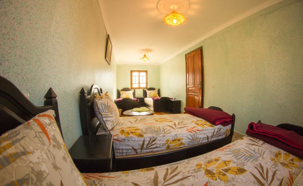 Imlil Refuge Villa Kamer foto